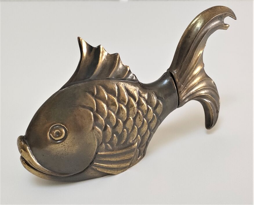 Tire-bouchon poisson bronze zoomorphe Maxram design années 70 | Selency