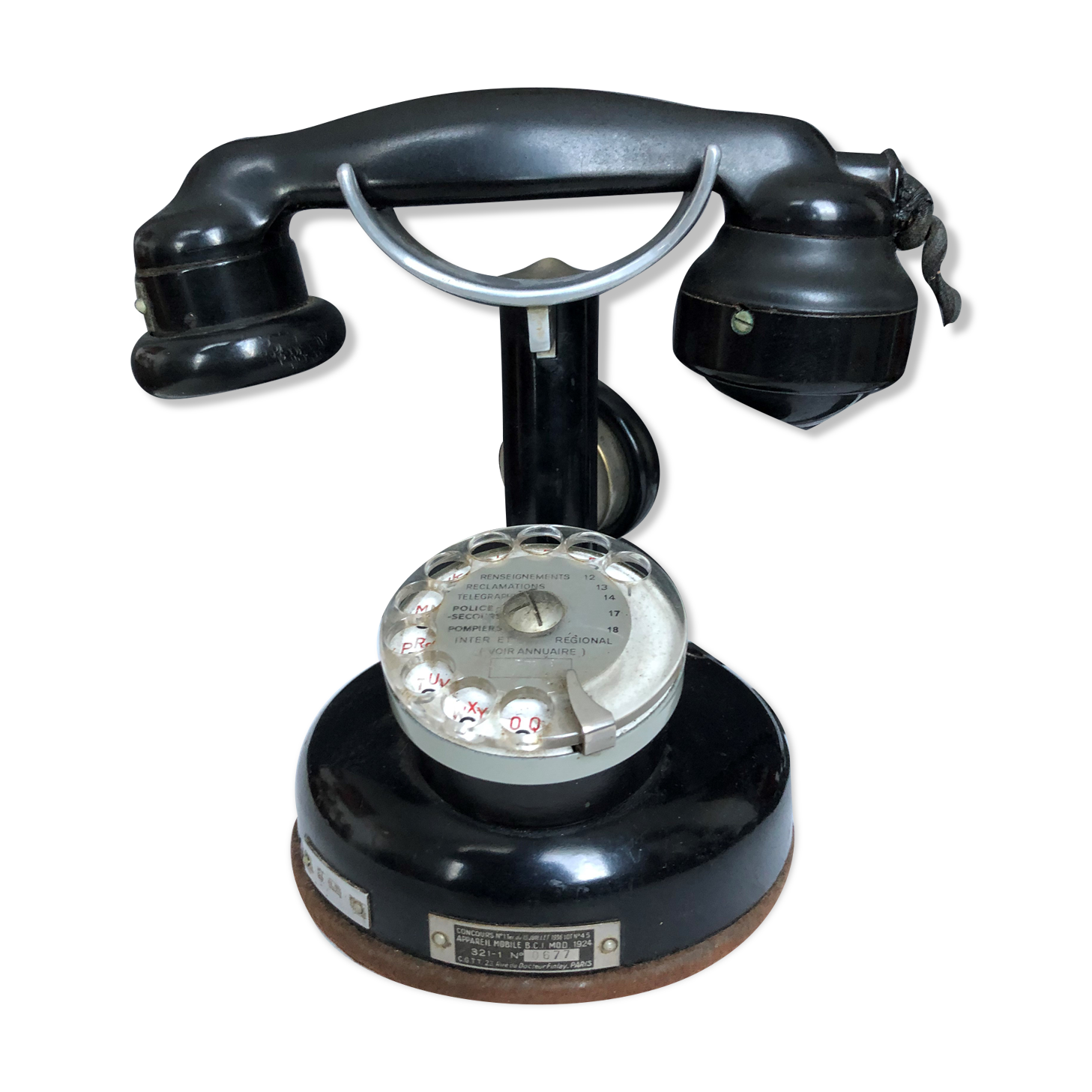 Old bakelite phone