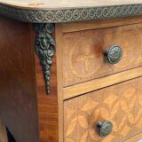 Louis XVI style chest of drawers with marquetry inlay