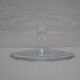 Ancienne cloche à gateaux en verre sur pied