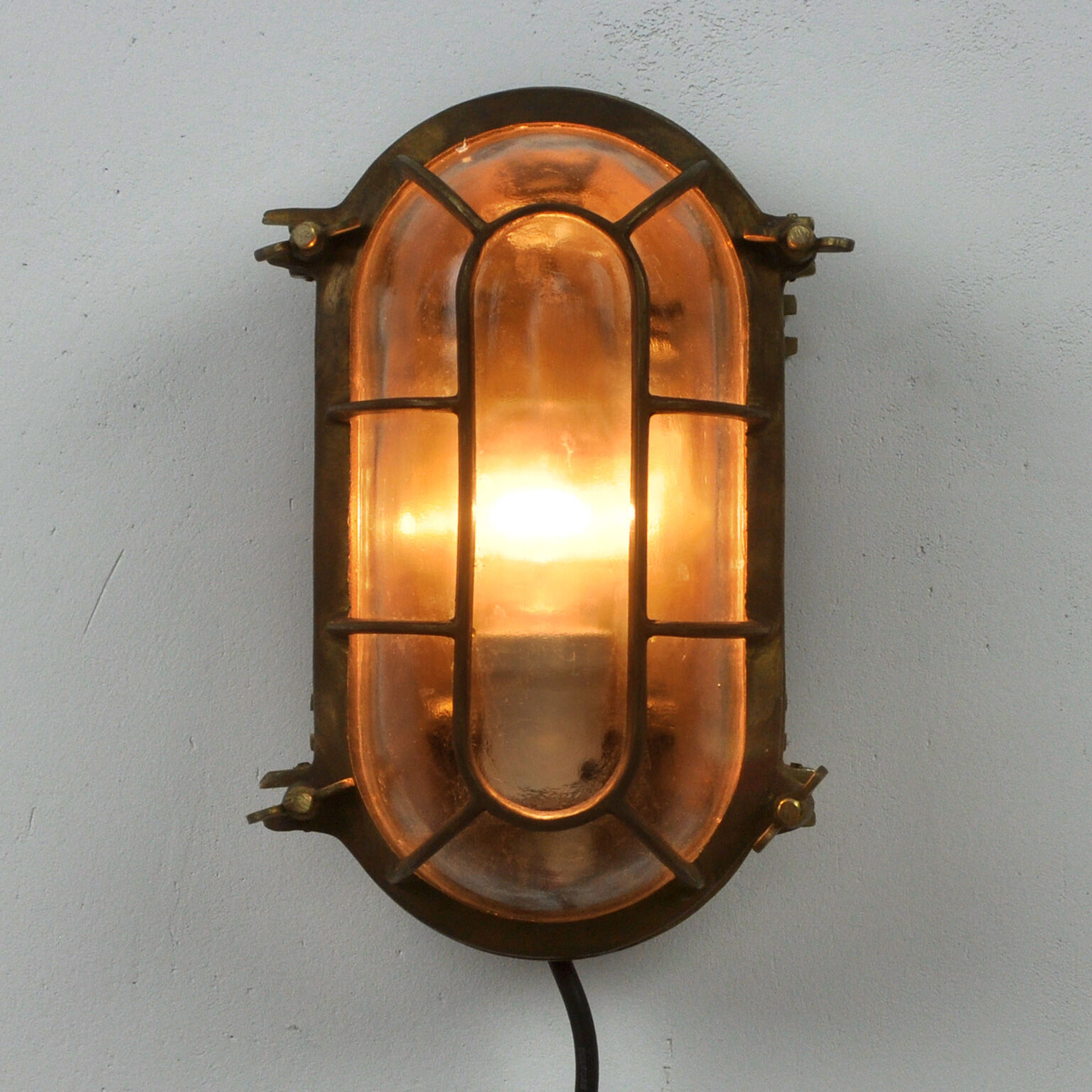 Heavy Duty Industrial Brass Nautical Ship Light