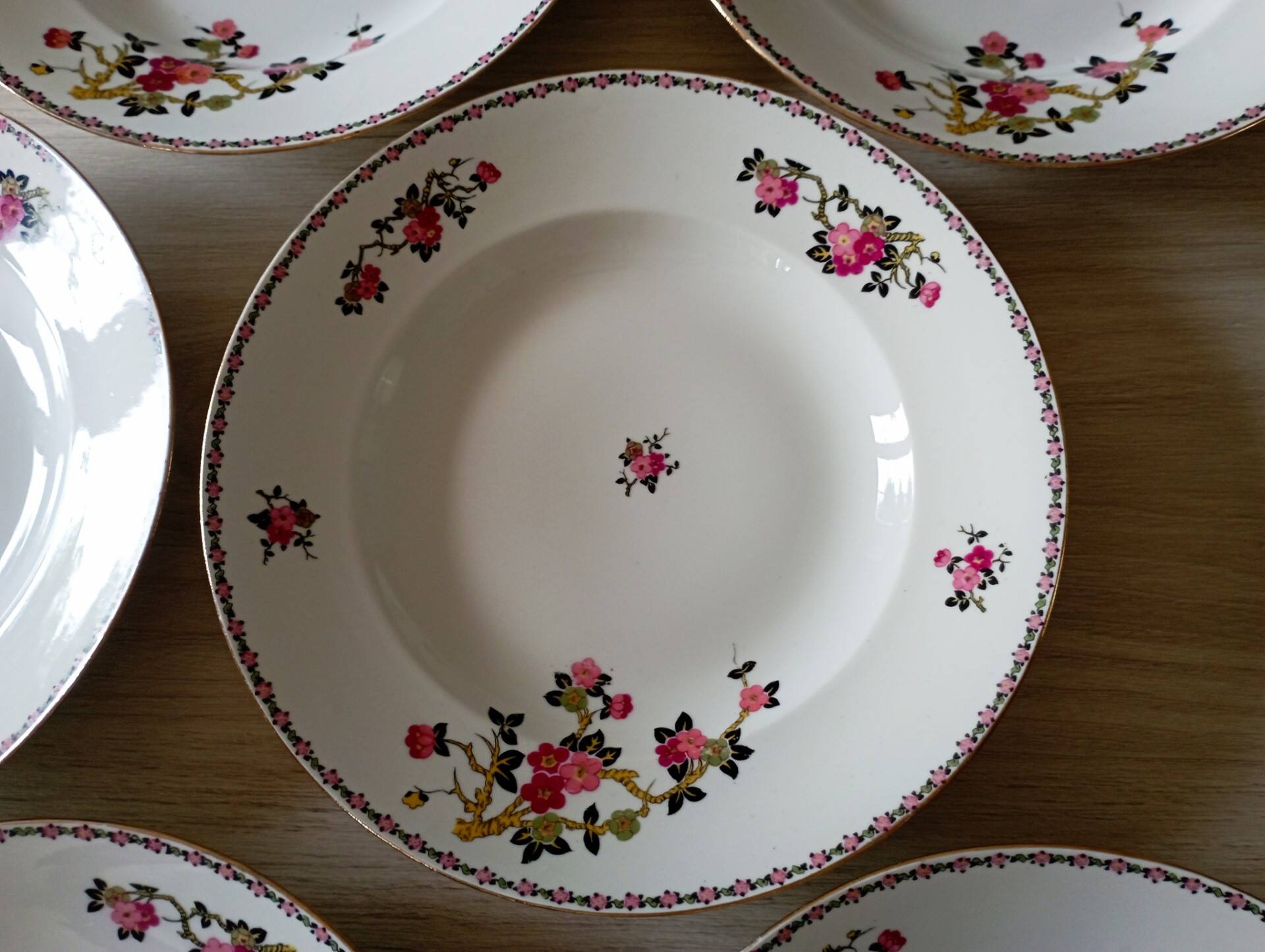 8 old Legrand plates