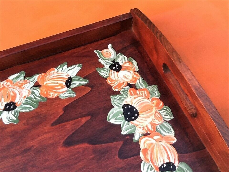 Rectangular wooden service tray with floral decoration