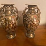 paire de vases Satsuma Japon signé