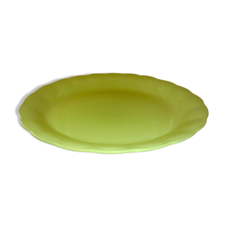 Serving dish in English earthenware