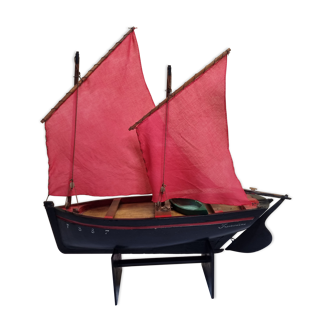 Model of tuna boat on base "Fromentine", 60 cm