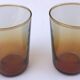 2 verres anciens  Verre ambre transparent