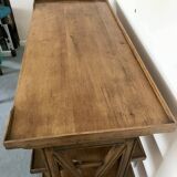 Old serving console