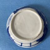 Imari style Chinese porcelain lidded biscuit server
