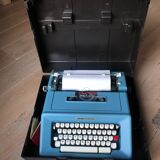 Machine à écrire Olivetti 70