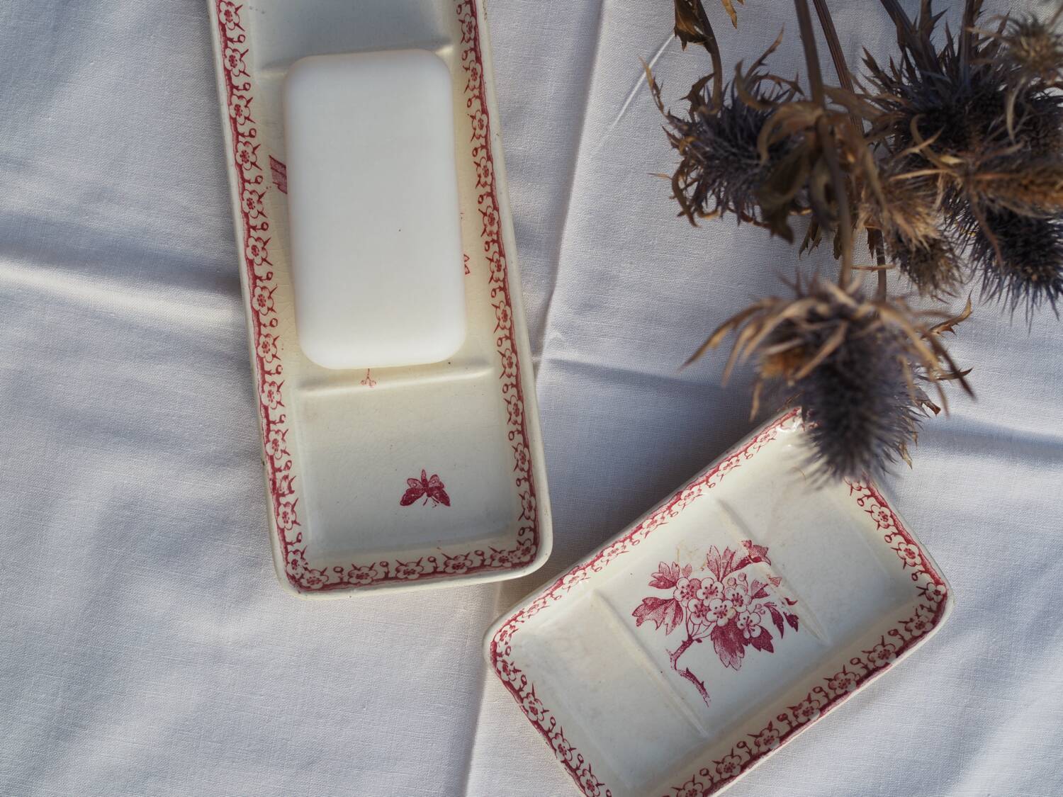 Gien Terre de Fer soap dish