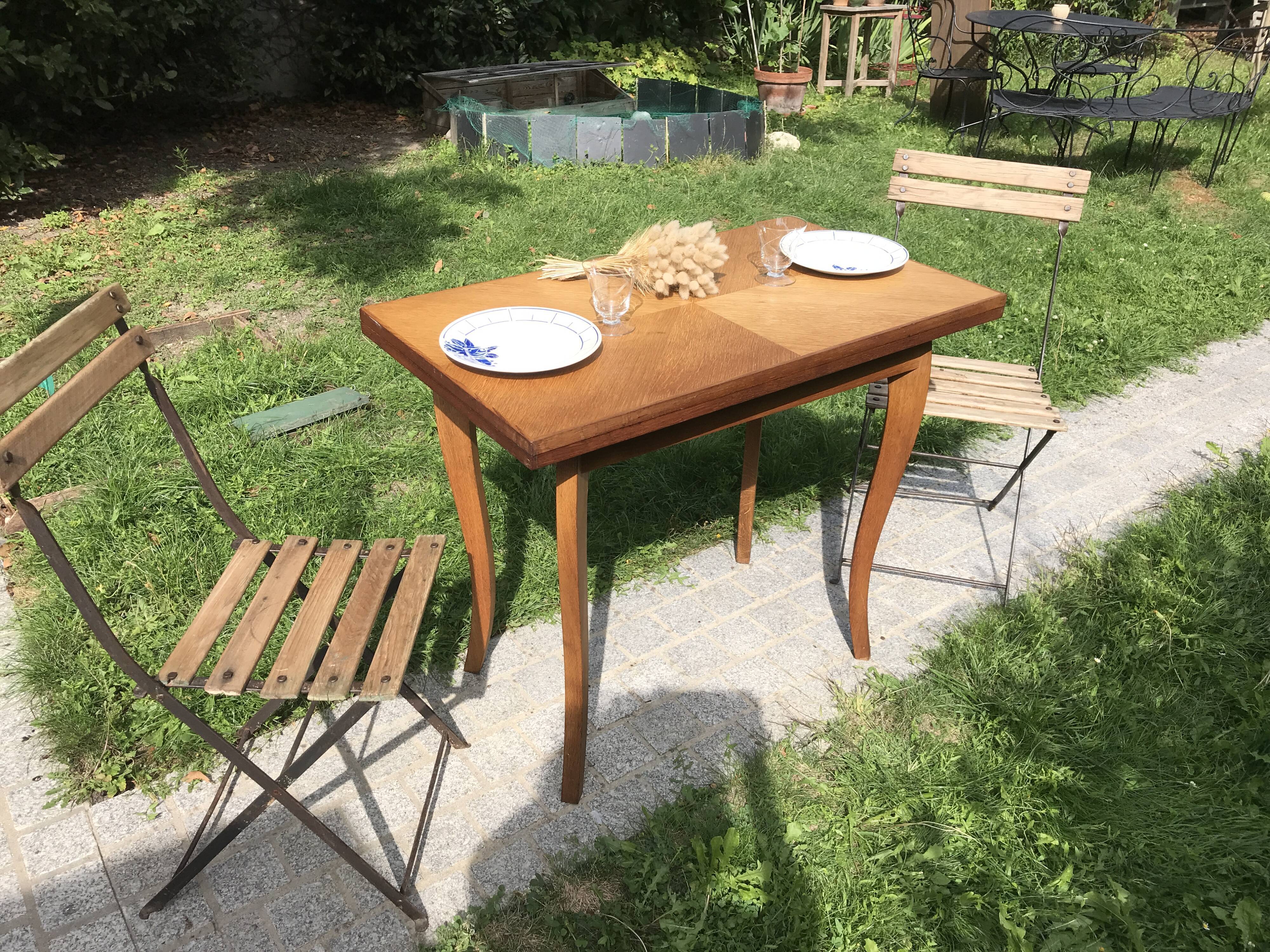 Vintage folding dining table for 2 to 6 diners
