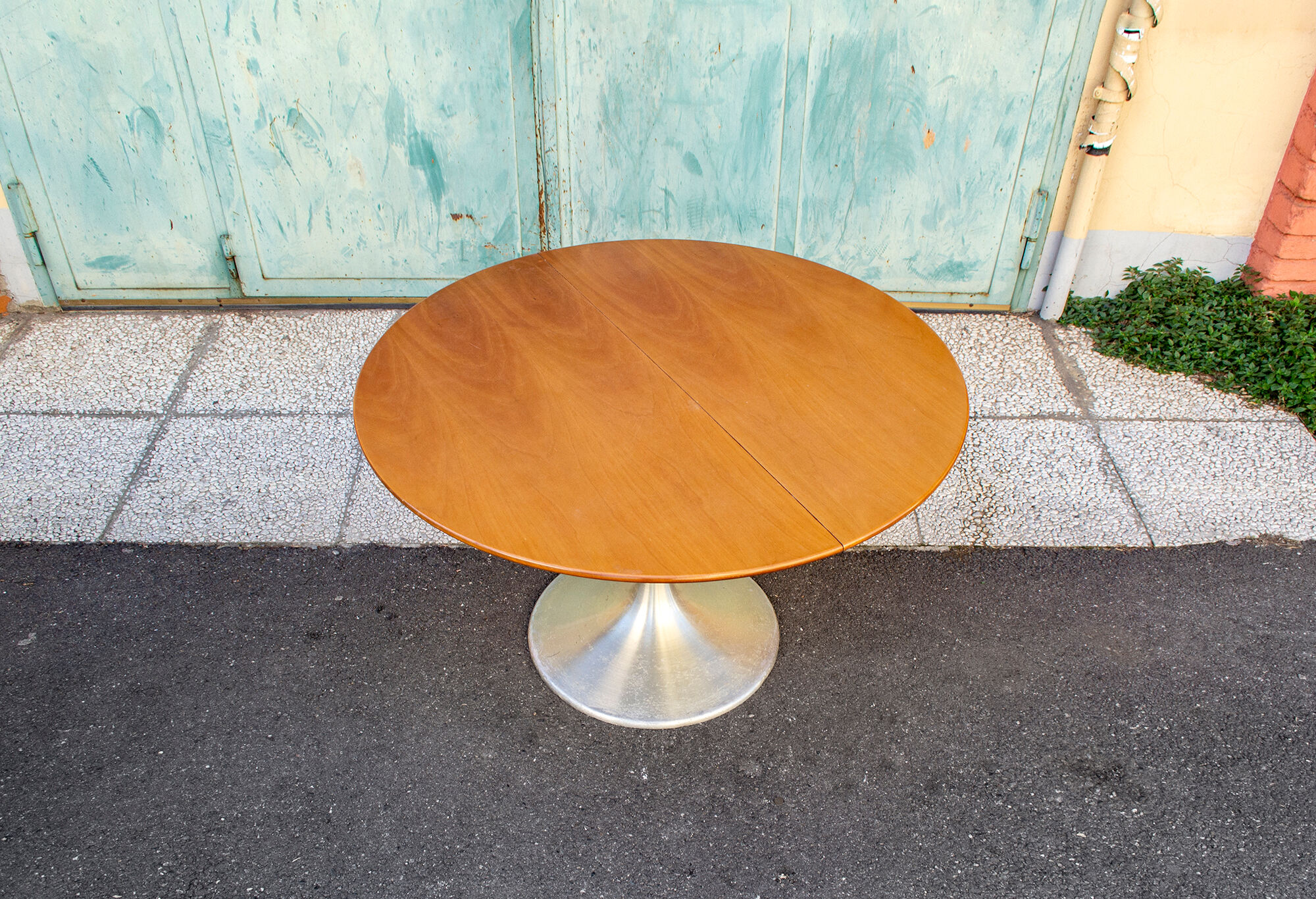 Table à manger en aluminium et bois Italie, 70