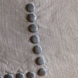 Embroidered linen tablecloth and six napkins