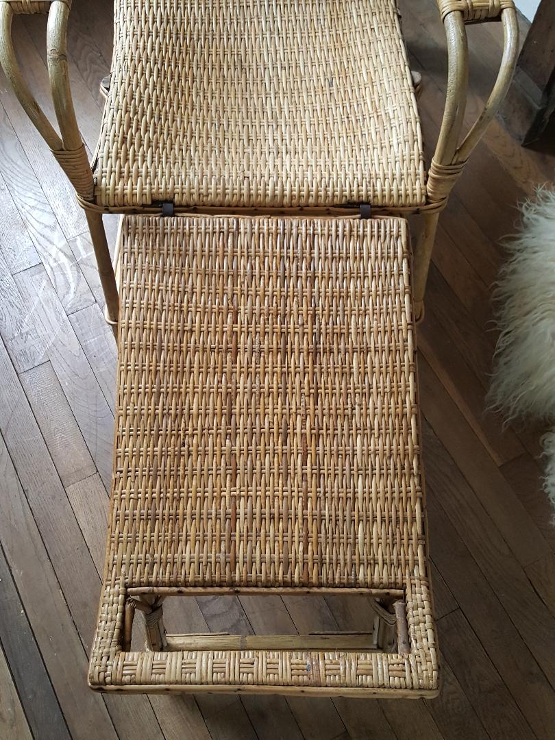 Rattan lounge chair
