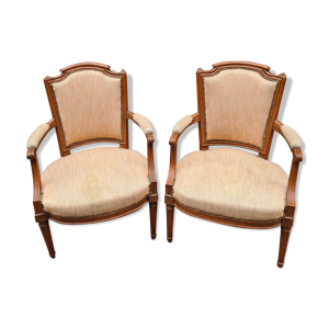 paire de fauteuils louis