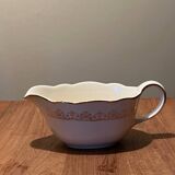 Gravy boat