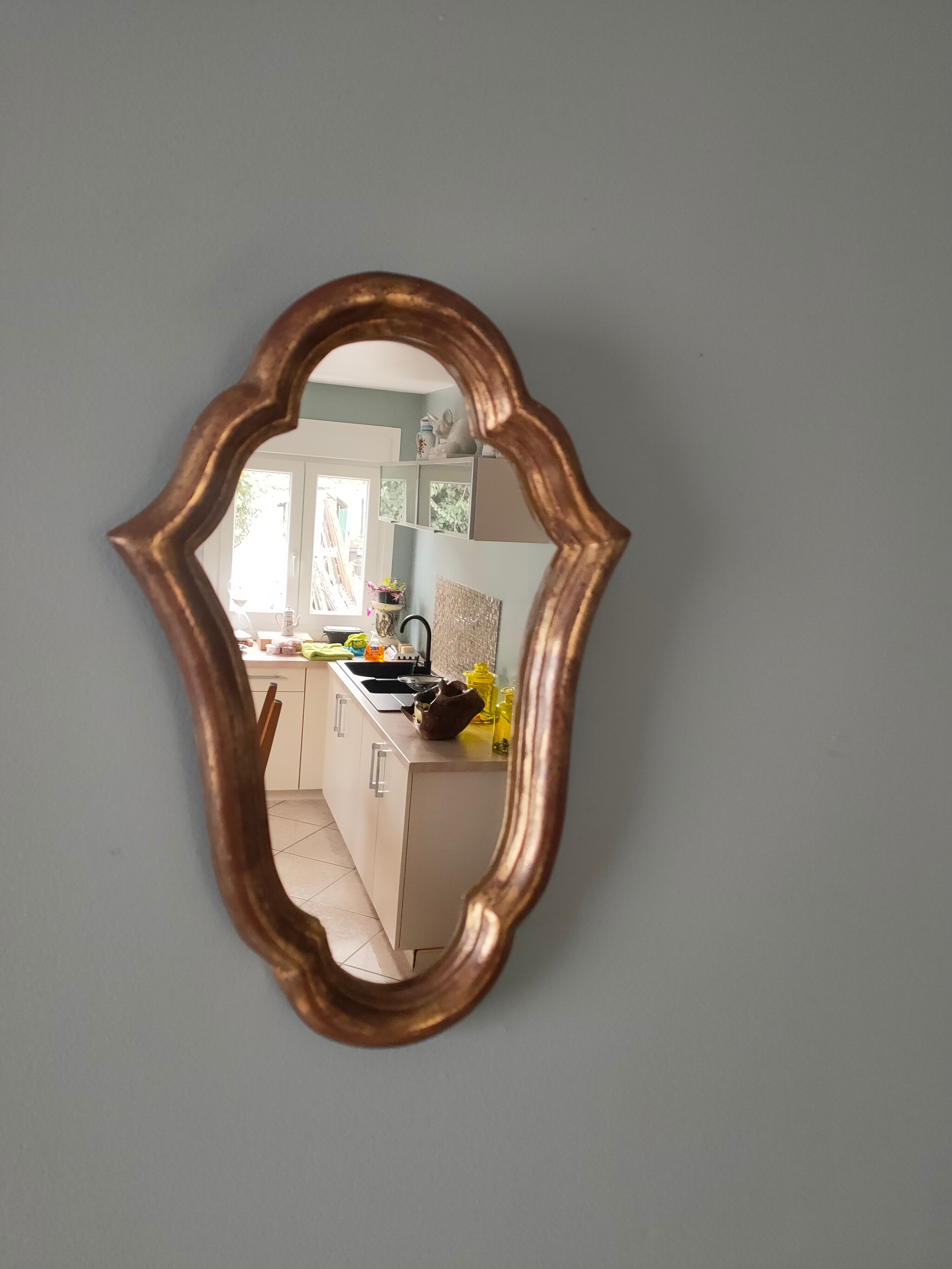 Style mirror in gilded wood