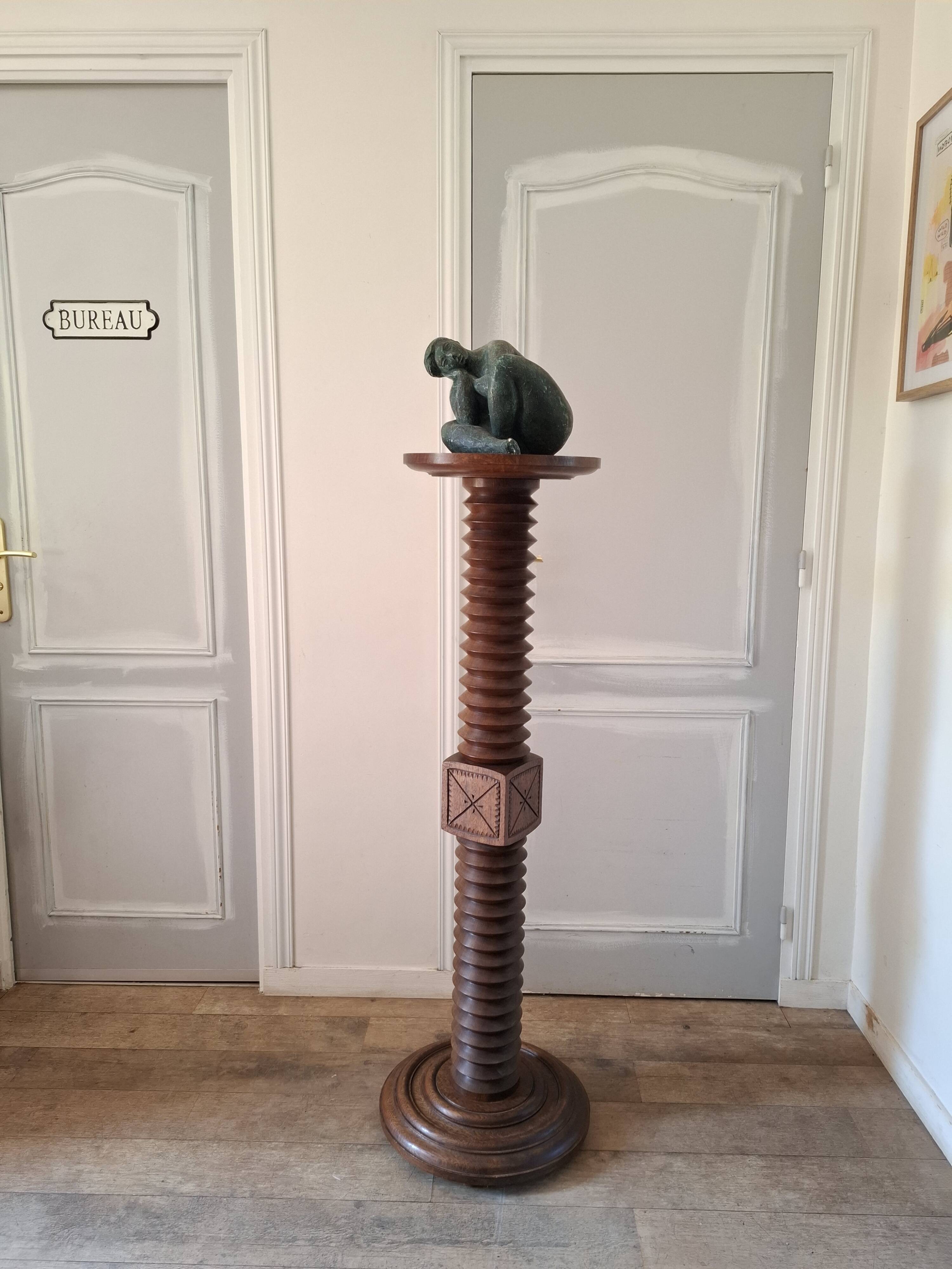 Large size press screw saddle