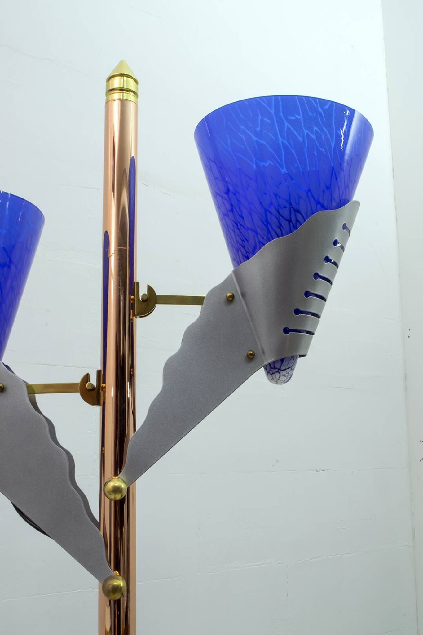 Relco Milano Modernist Italian Murano Glass and Brass Floor Lamp, 1980s