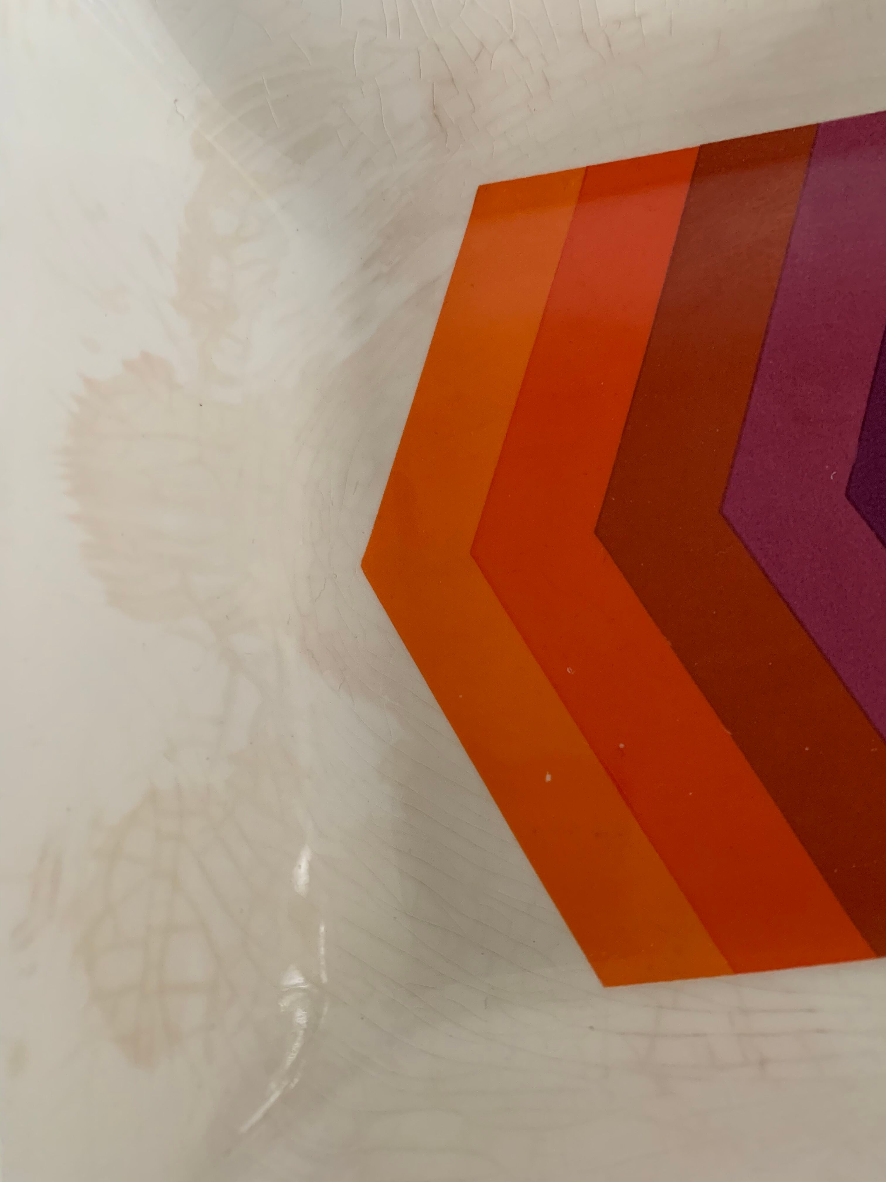 Lot of 2 bowls and 4 dishes or plates Gien model arrows 1970