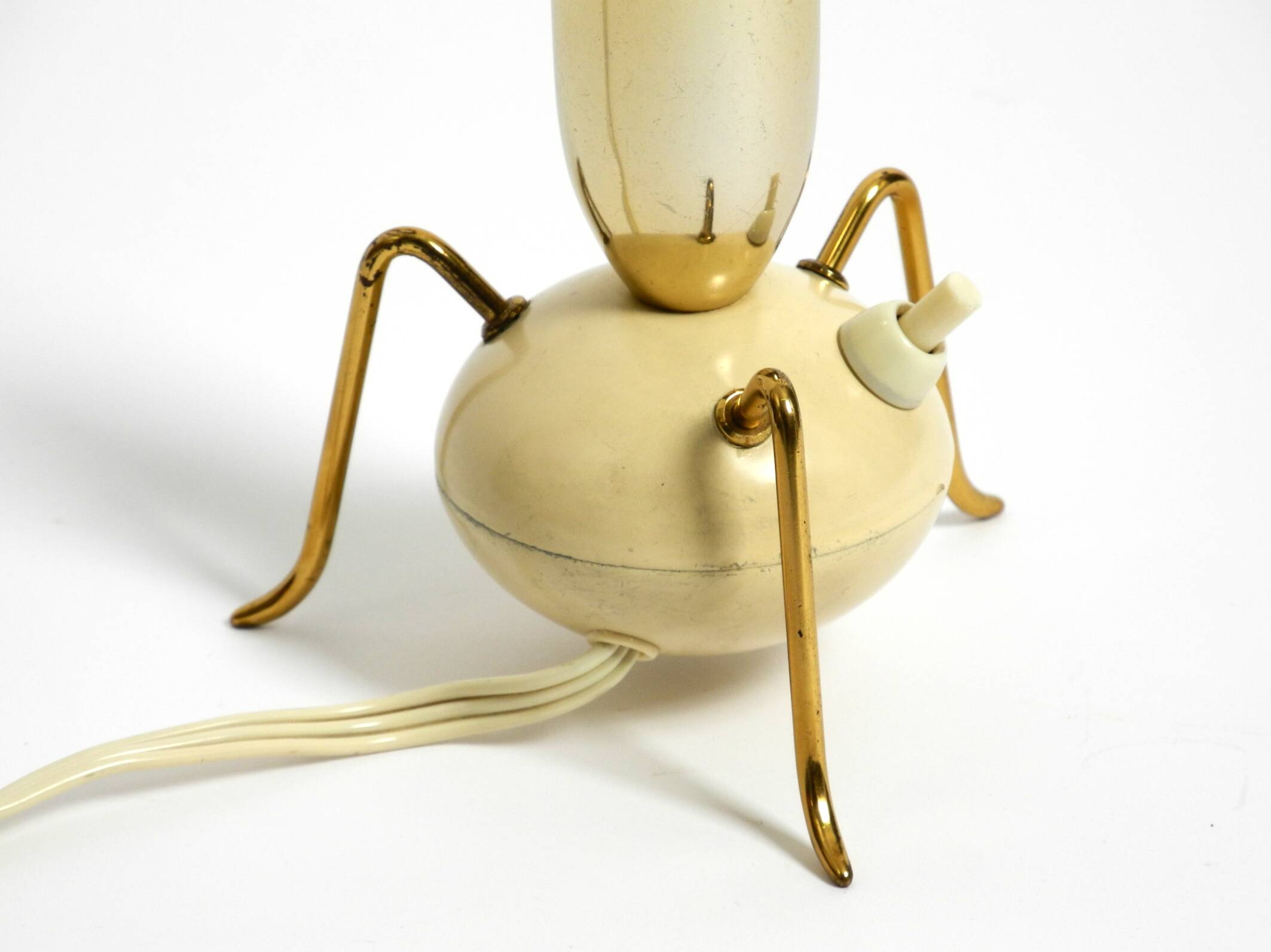 Beautiful very rare original Mid Century Modern brass tripod table lamp