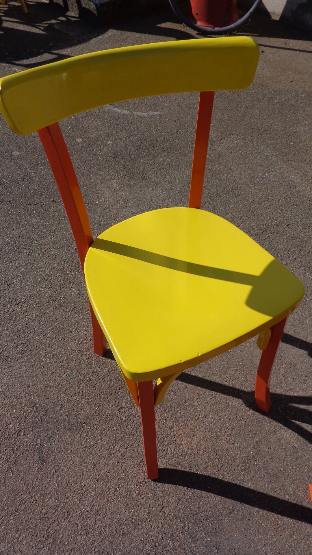 Salon de jardin multicolore