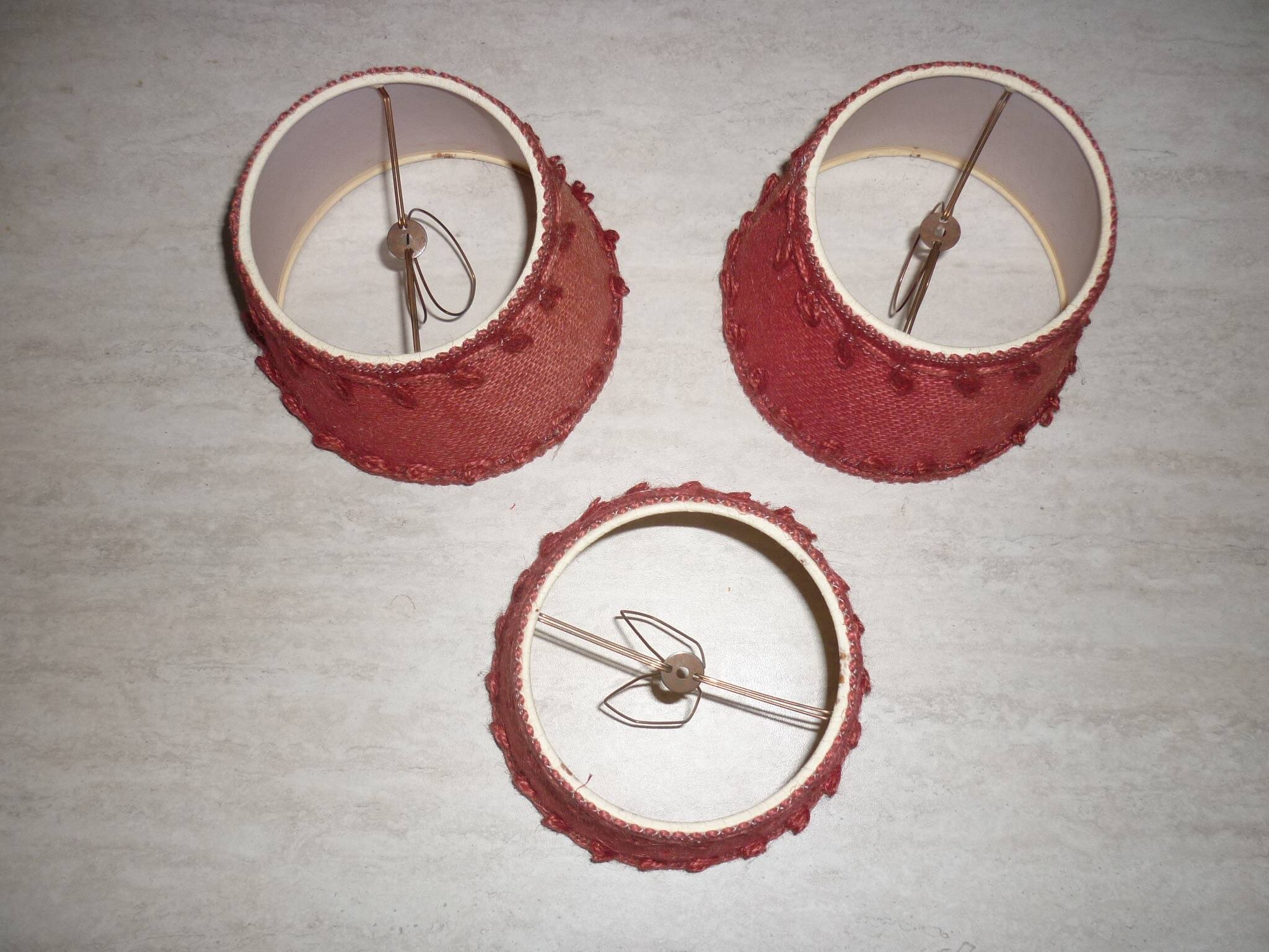 3 lampshades in jute and red braid + 1 vintage carcass