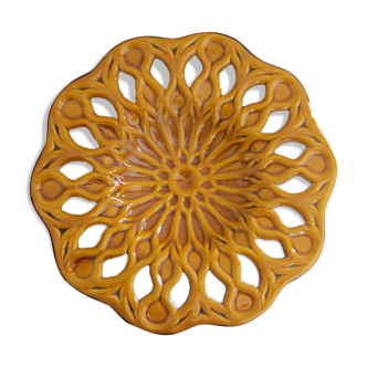 Faience cut