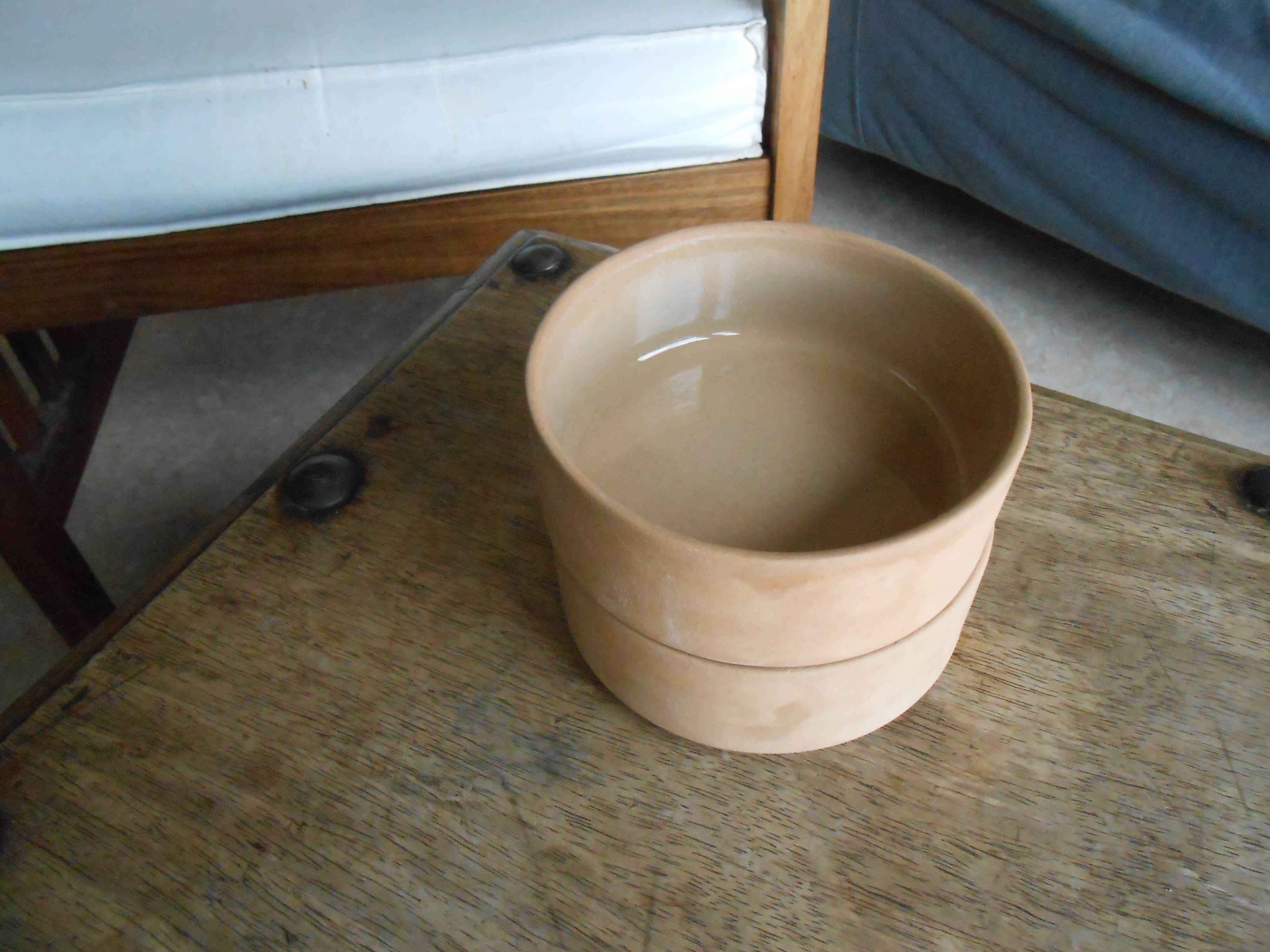 2 Gien stoneware cups
