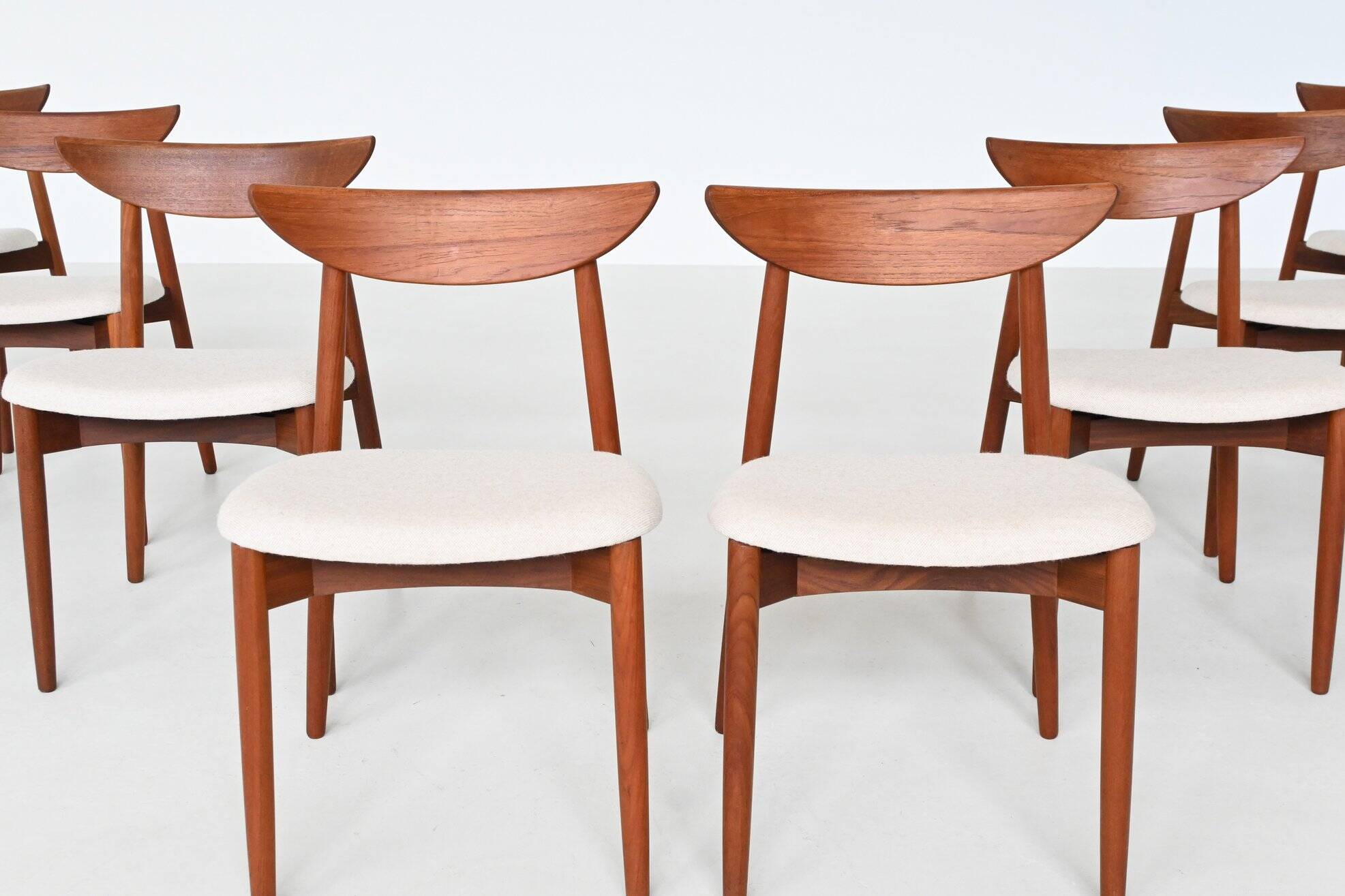 Harry Ostergaard set of eight dining chairs teak Randers 1960