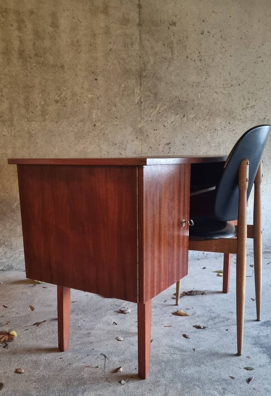 Vintage Scandinavian desk 1977