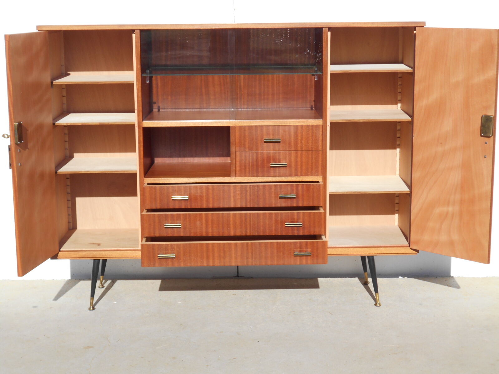 Office furniture in teak veneer, from the 60's