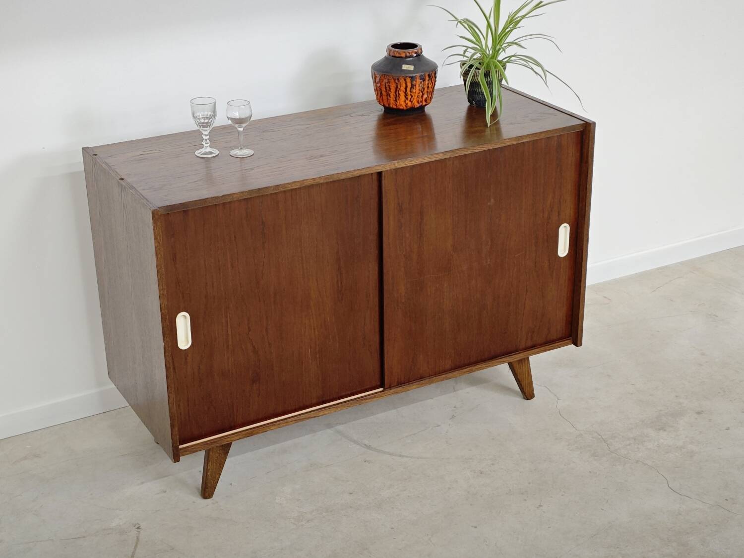 U 452 storage cabinet by Jiri Jiroutek for Intérier Praha