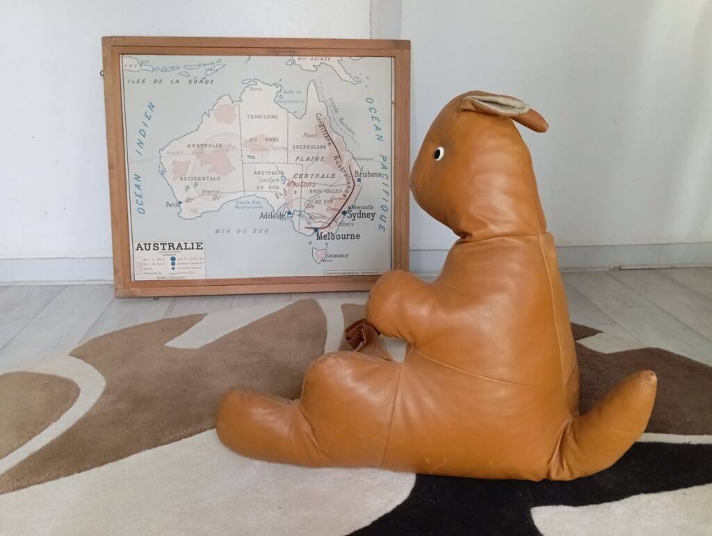 Kangaroo leather magazine rack, 1960s