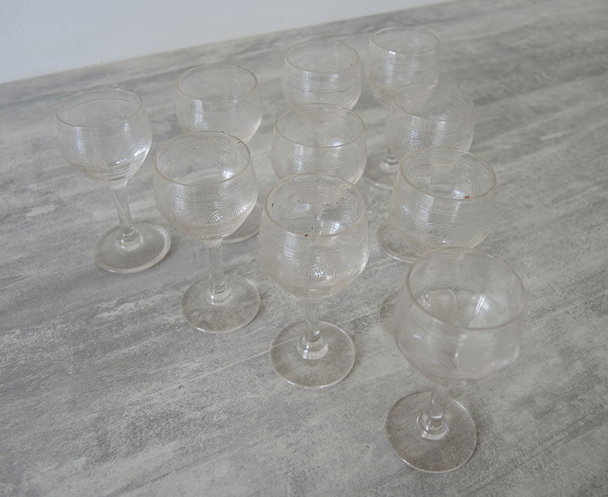 10 ancient engraved crystal digestive glasses