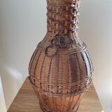 Vase en rotin vintage