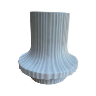 Vintage white vase in Heinrich porcelain
