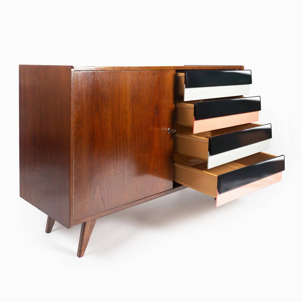 Original U-458 cabinet designed by Jiří Jiroutek in 1958