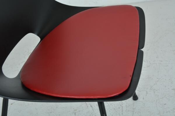 Pierre Guariche for Steiner barrel Chair, 1954