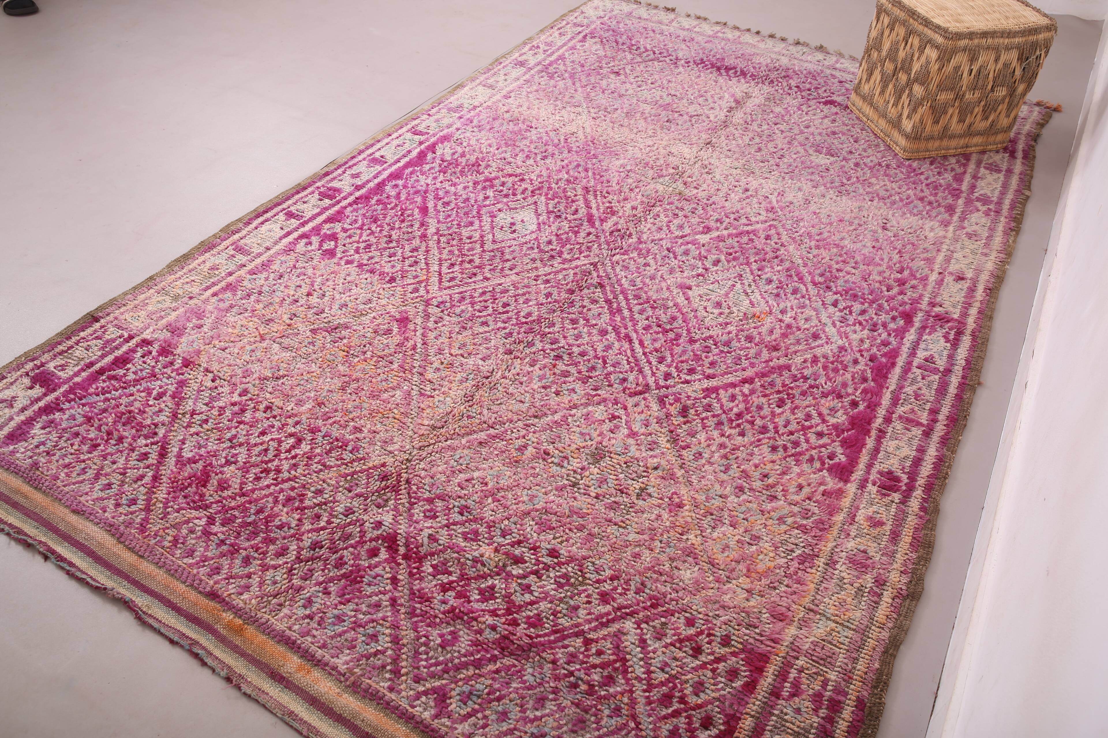 Purple Vintage Moroccan Rug 184 x 294 cm - Handmade Berber Rug - Wool Rug