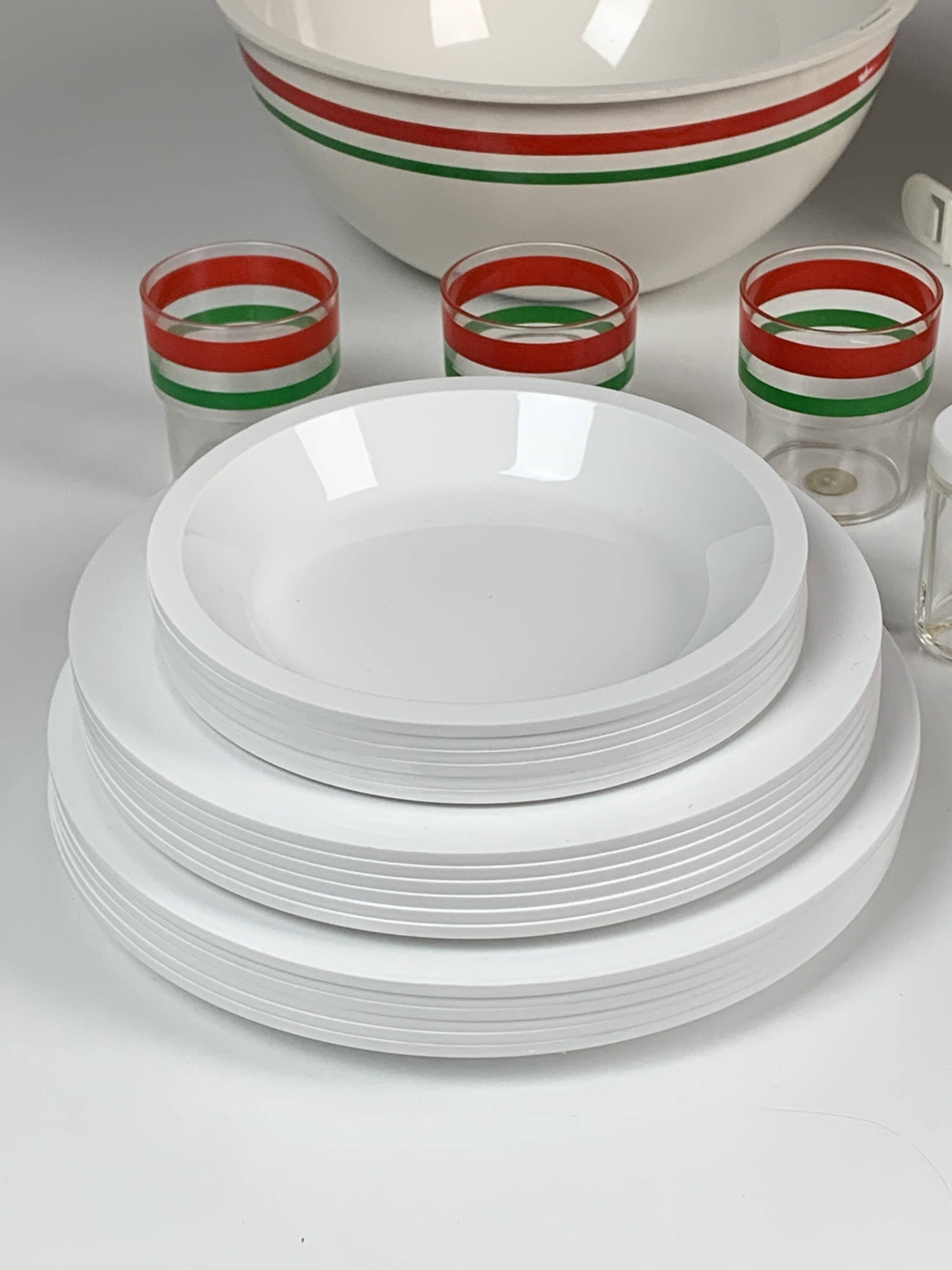 Italian complete picnic set by Carlo Viglino for Guzzini, 1960s