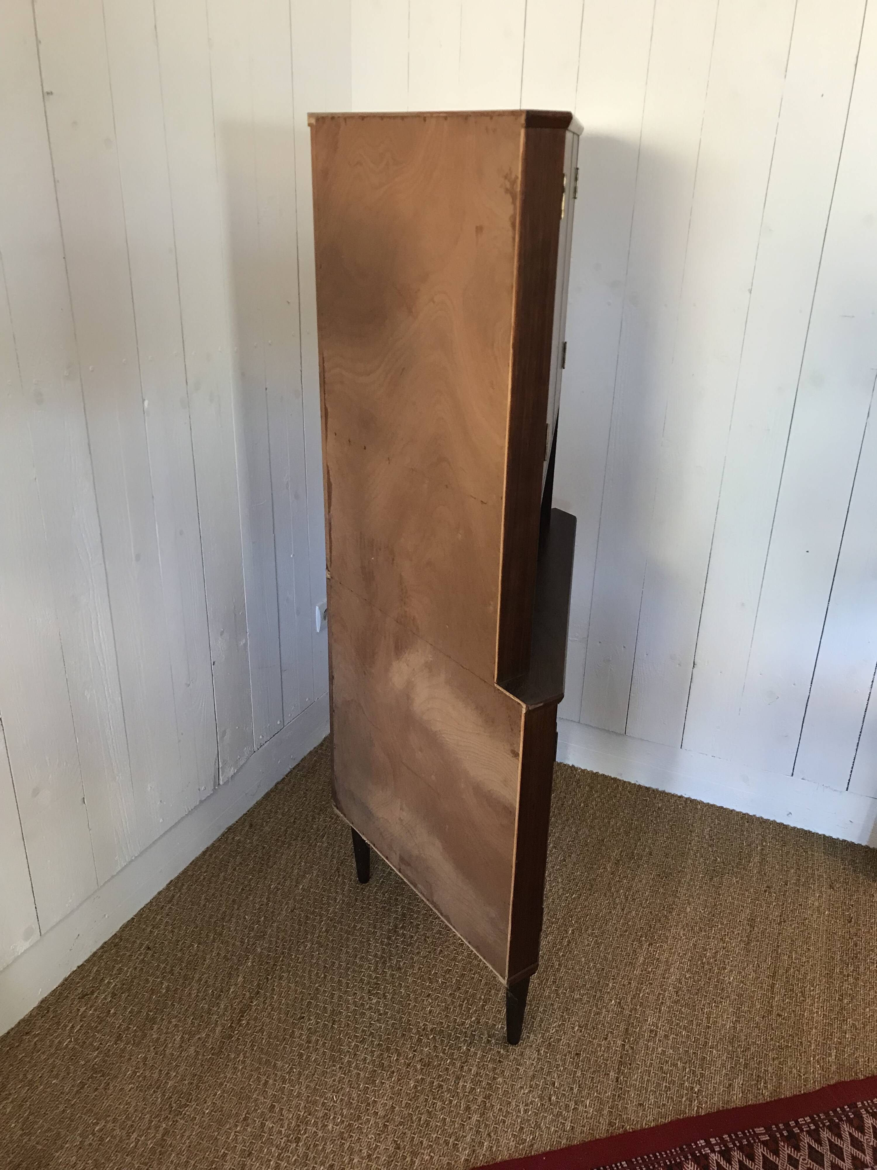 Scandinavian corner unit in rosewood