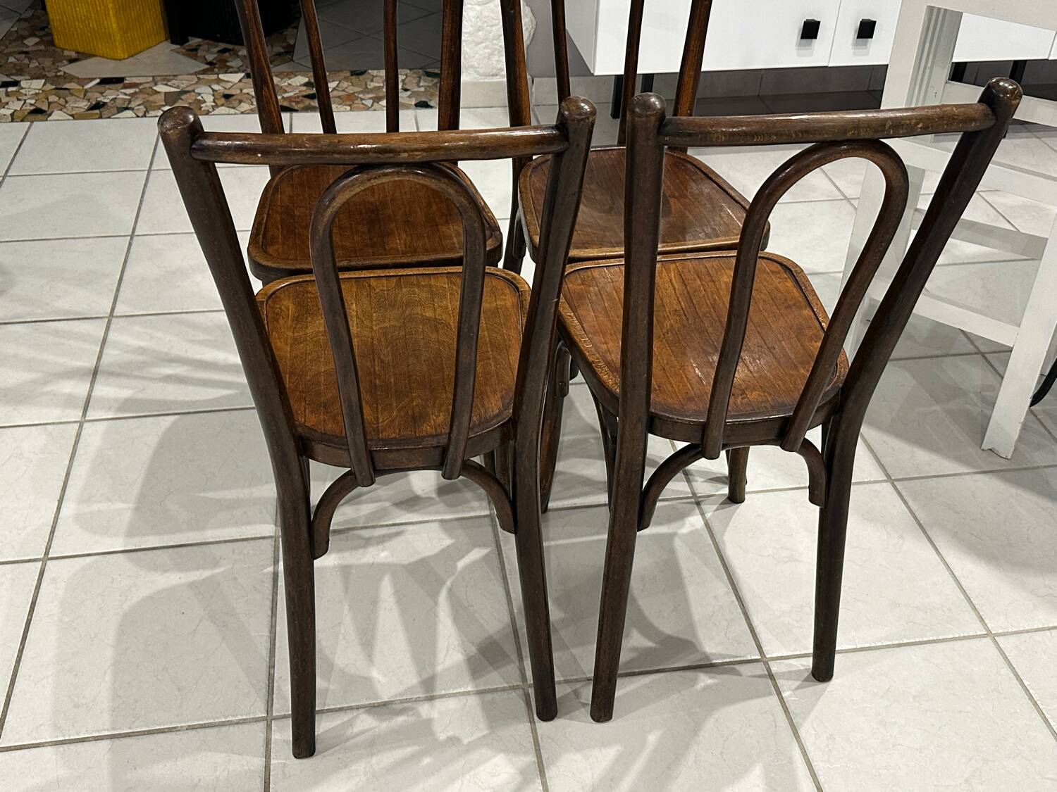 Suite de 4 chaises de Bistrot Baumann années 1930