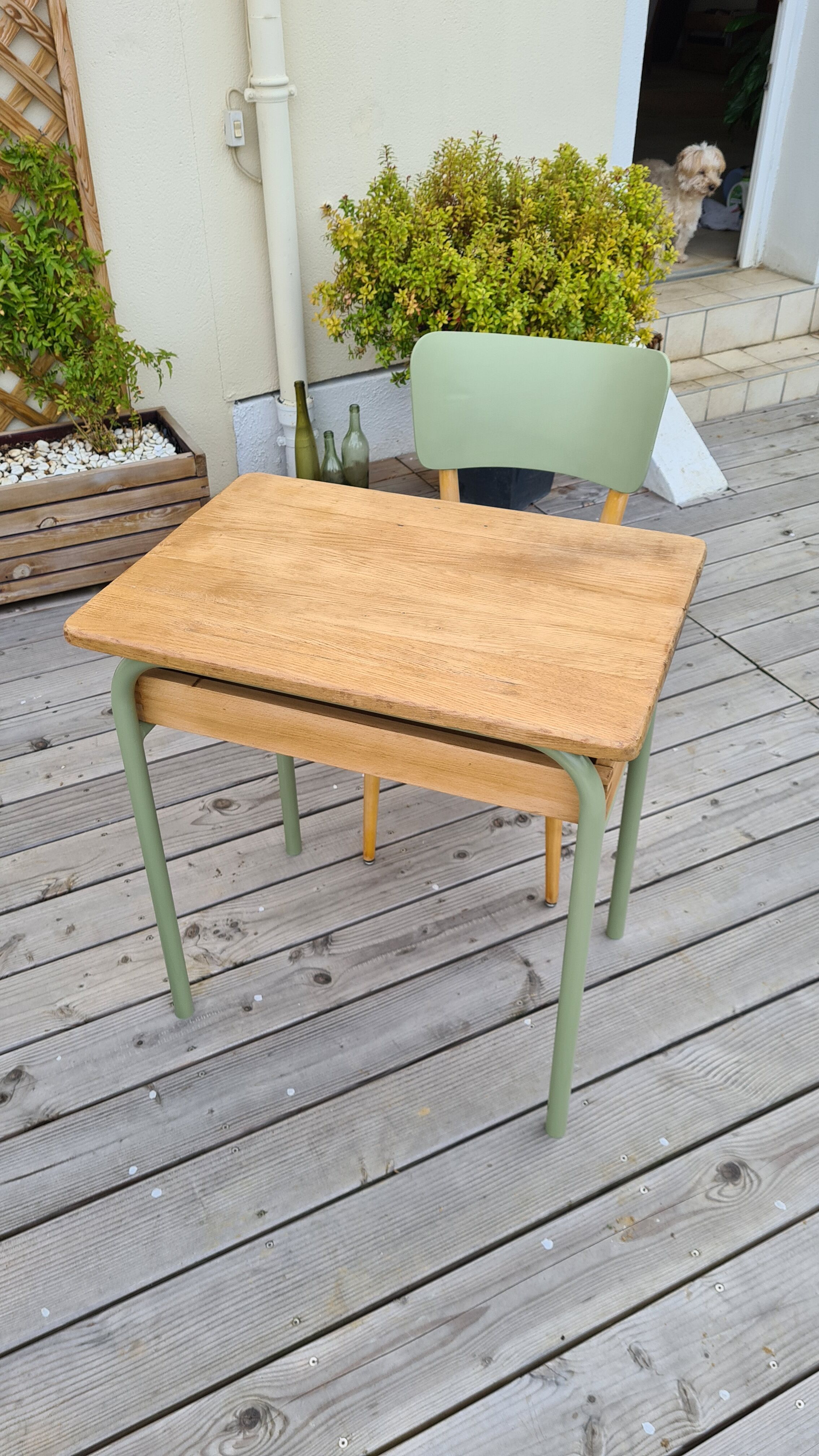 Bureau d'écolier et sa chaise Baumann