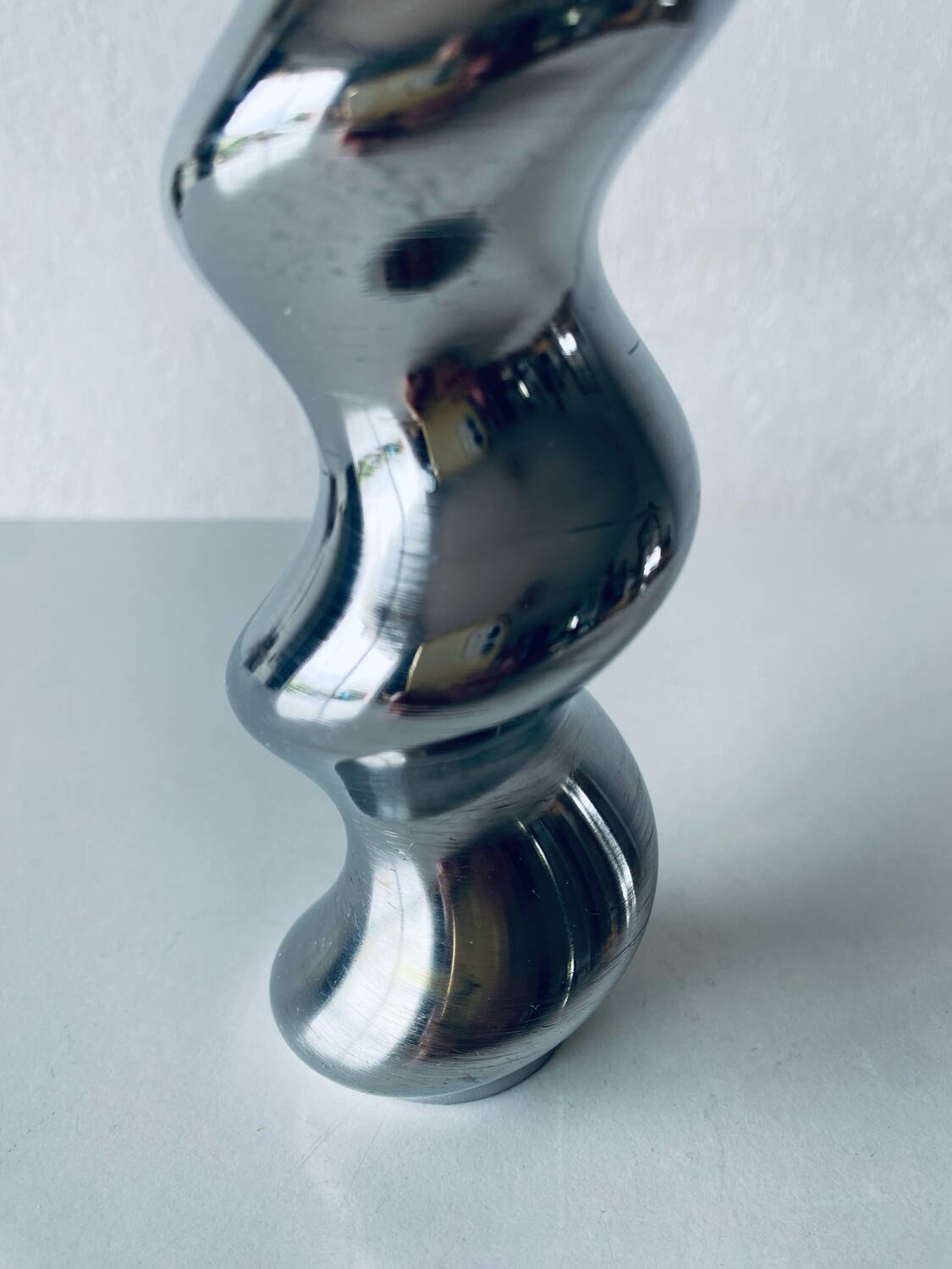Bougeoir design torsadé