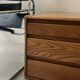 Commode 3 tiroirs en bois d'orme massif, maison Regain