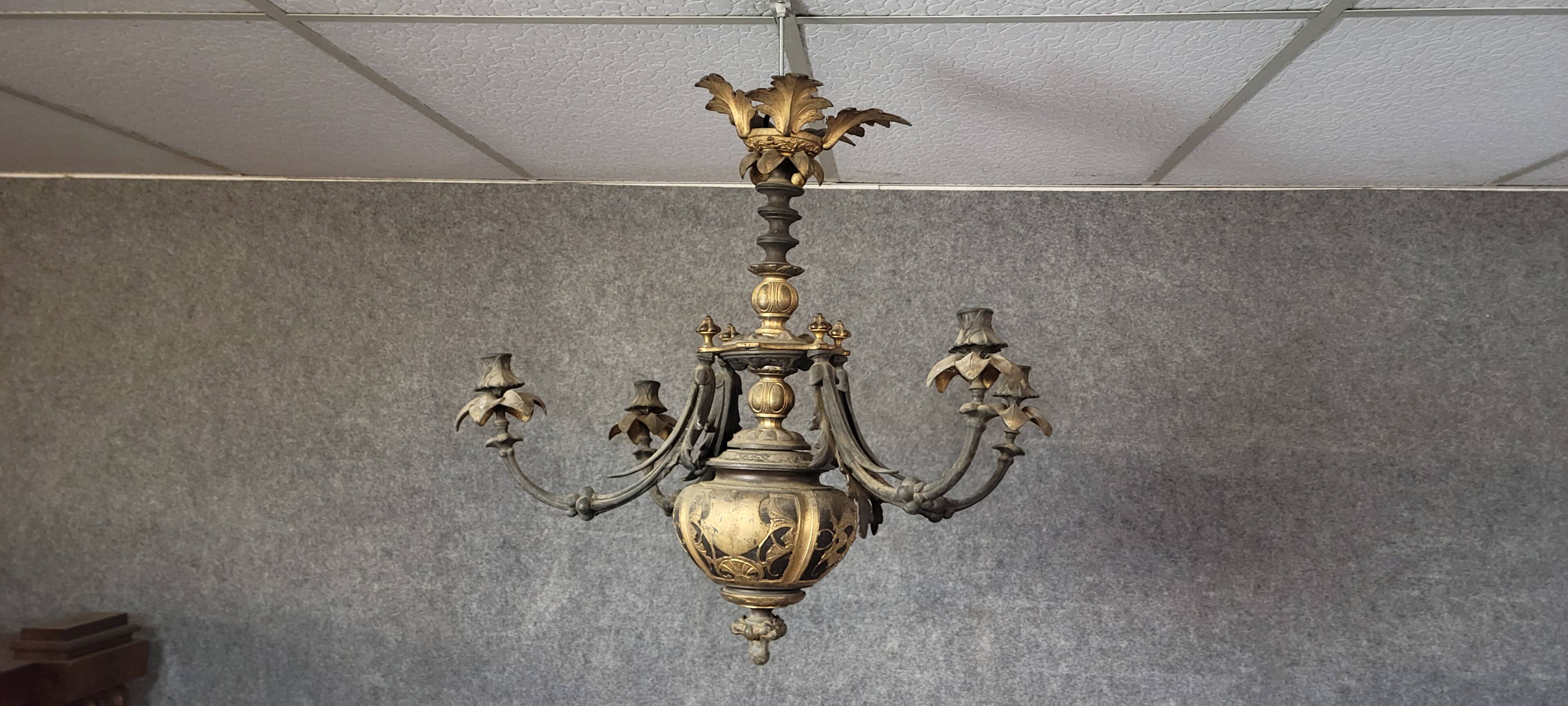 antique chandelier from the time of Napoleon III, dating from the second half of the 19th century