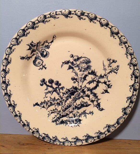 Composition 6 plates flat blue tones