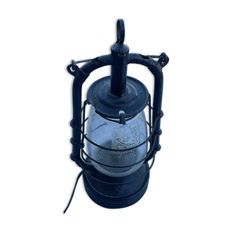 Electrified lantern